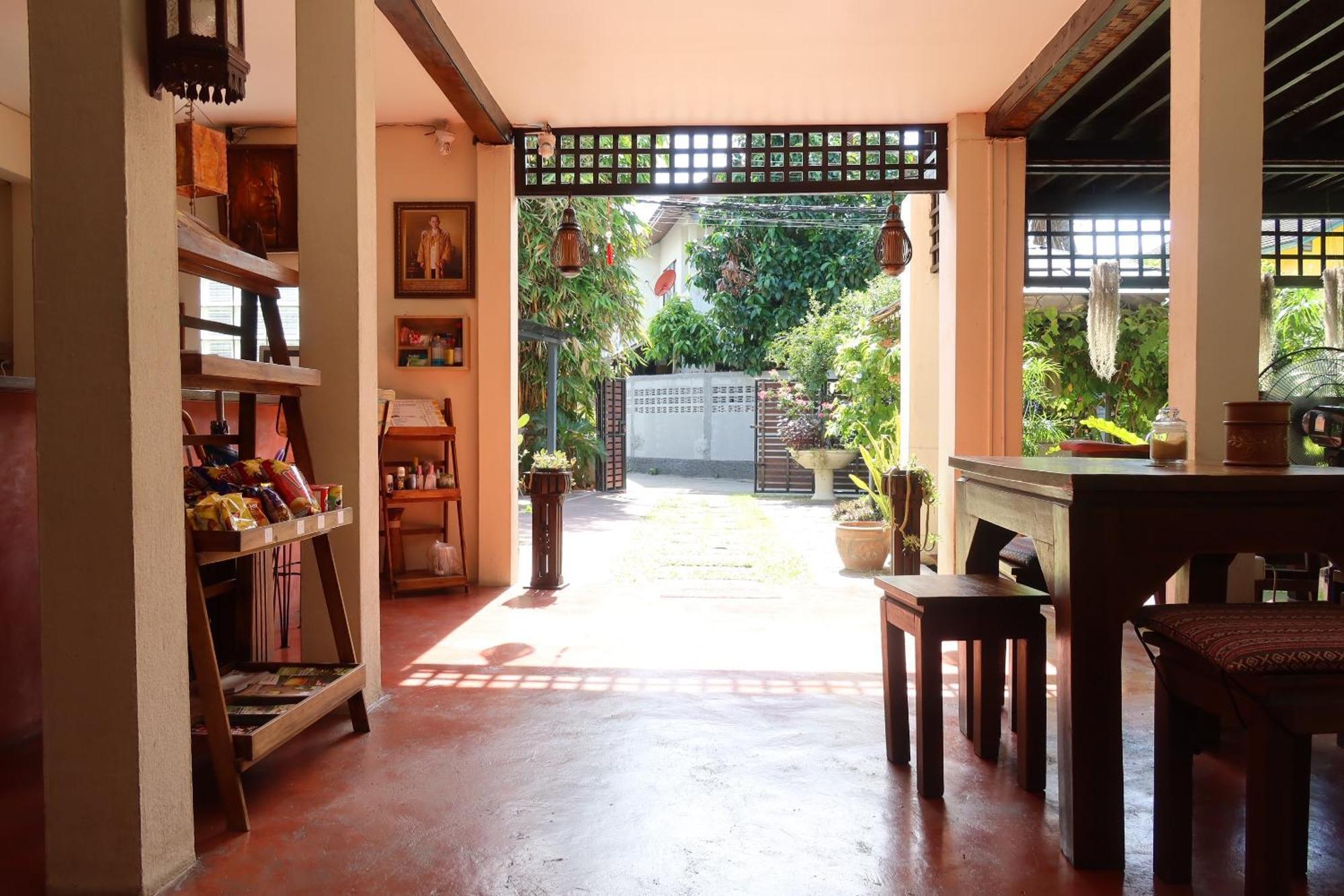 Banjai Garden Guesthouse Chiang Mai Exterior foto